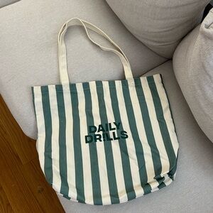 EXCLUSIVE NYC POPUP Daily Drills Tote